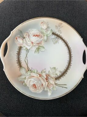 Porcelain plate
